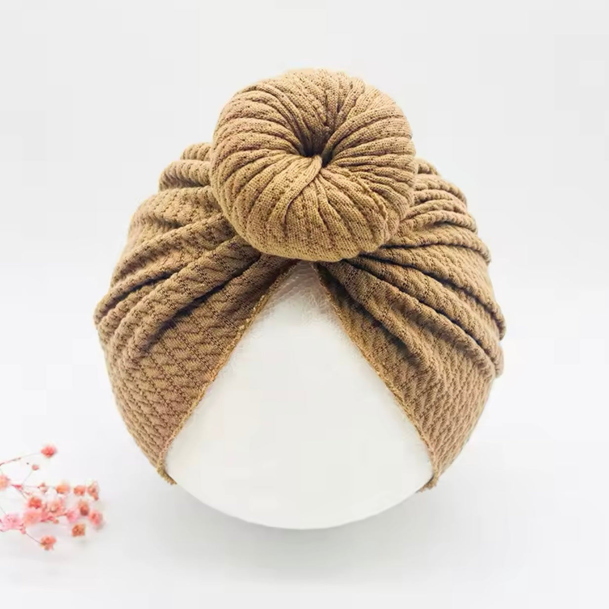 Baby hat with knot